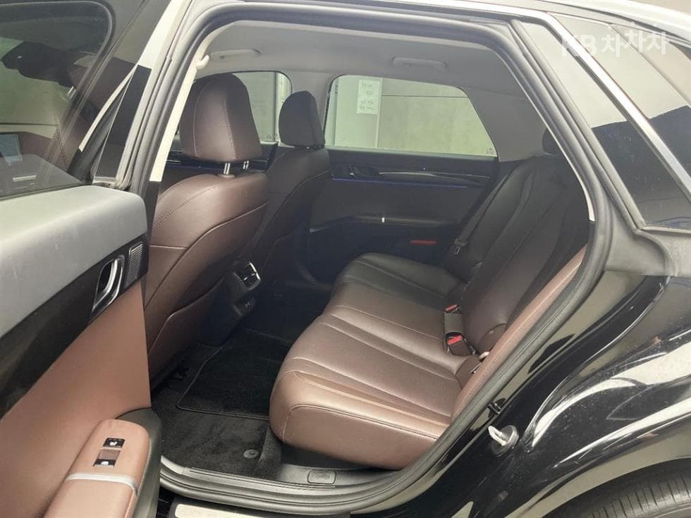 Hyundai The All New Grandeur (Azera)2.5L gasoline 2WD Exclusive - 6