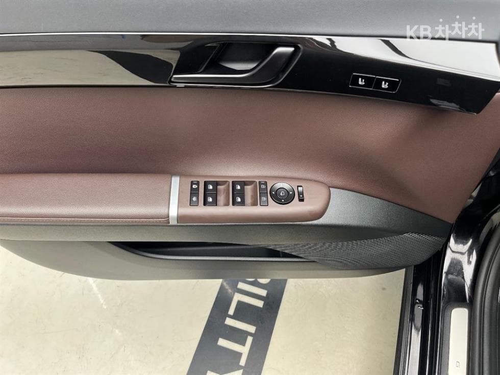 Hyundai The All New Grandeur (Azera)2.5L gasoline 2WD Exclusive - 11