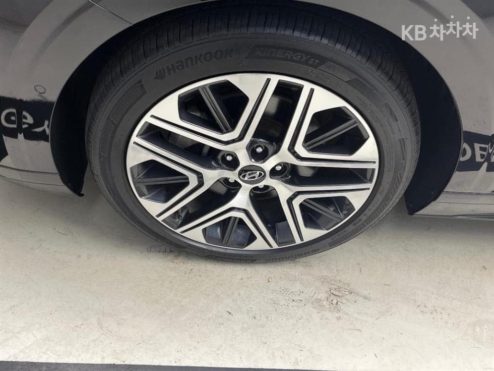 Hyundai The All New Grandeur (Azera)2.5L gasoline 2WD Exclusive - 19