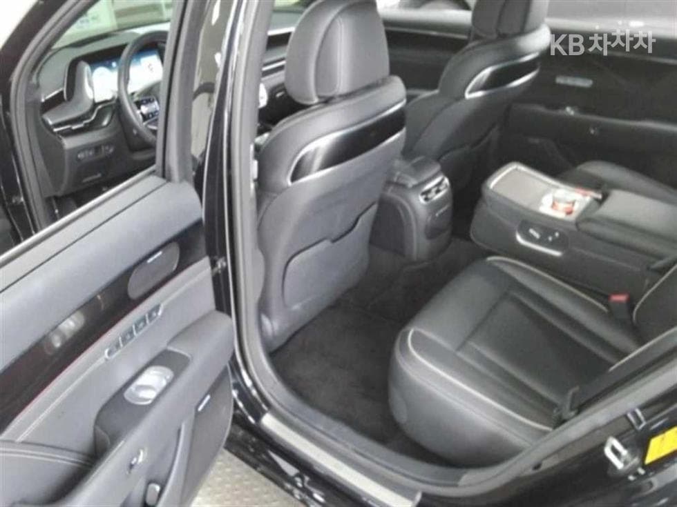 Дженезис G90(RS4)3.5T AWD Стандартен - 12