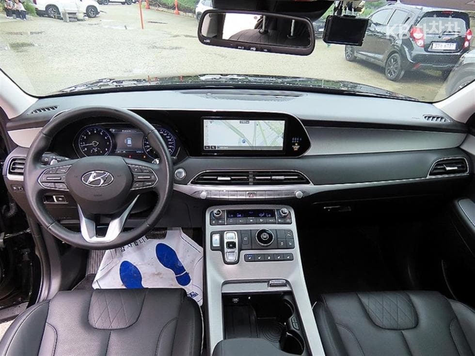 Hyundai Palisade3.8 Gasoline 7-seater (Limousine) Exclusive - 7