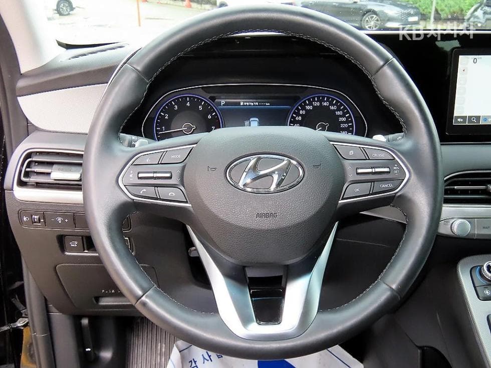 Hyundai Palisade3.8 Gasoline 7-seater (Limousine) Exclusive - 8