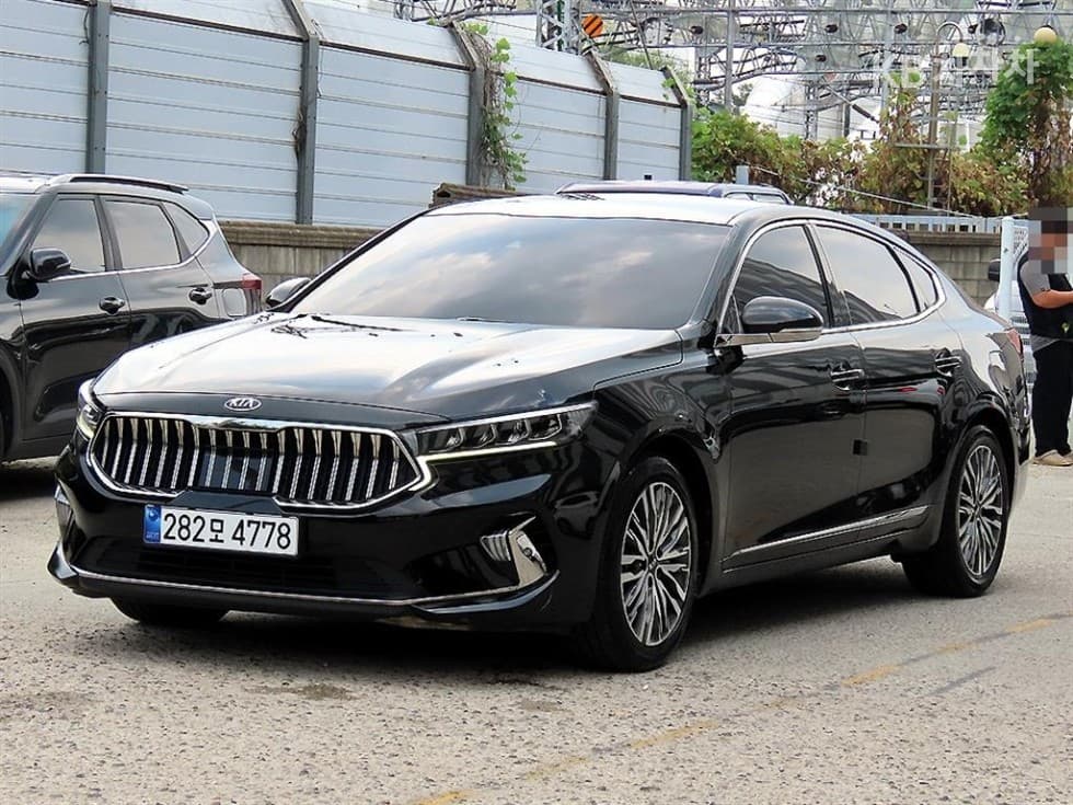 Kia K7 Premiere3.0 GDi Noblesse - 2