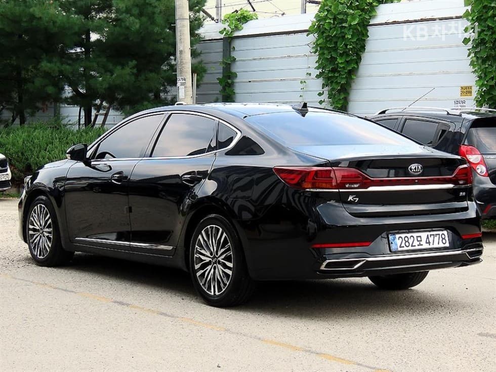 Kia K7 Premiere3.0 GDi Noblesse - 3