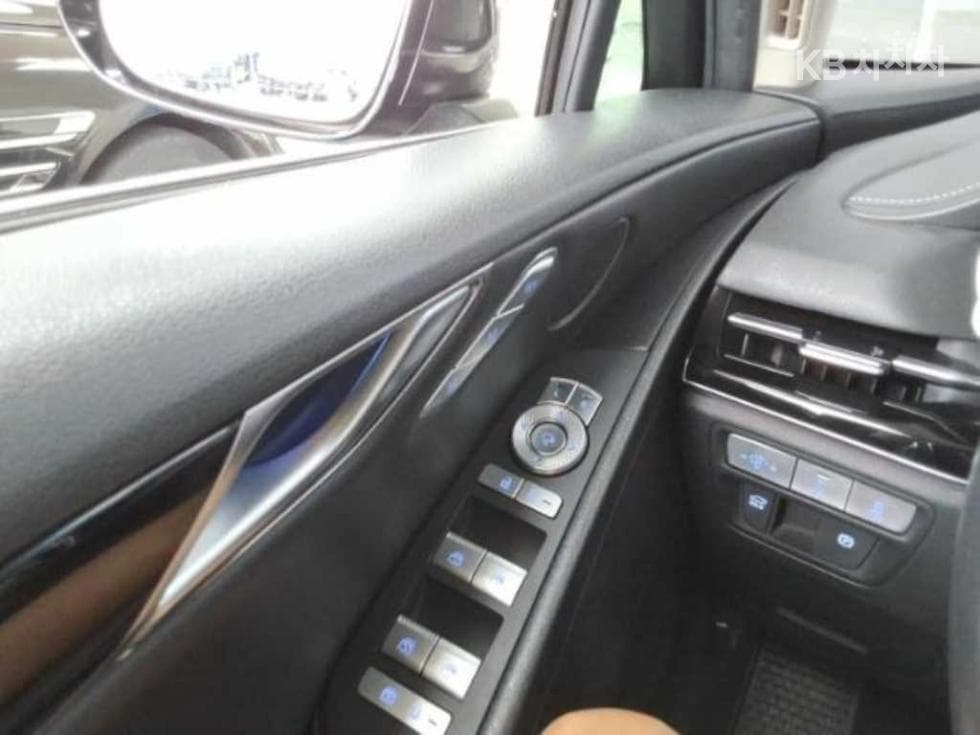 Genesis G80(RG3)2.5 Turbo Gasoline Direct Injection AWD - 3