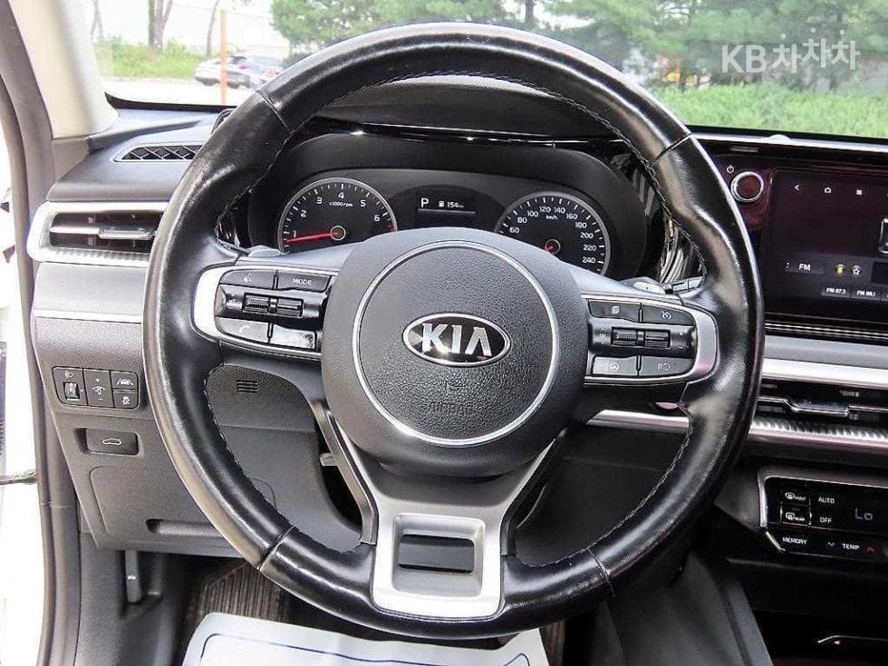 Kia K5 3rd Gen2.0 Gasoline Prestige - 8