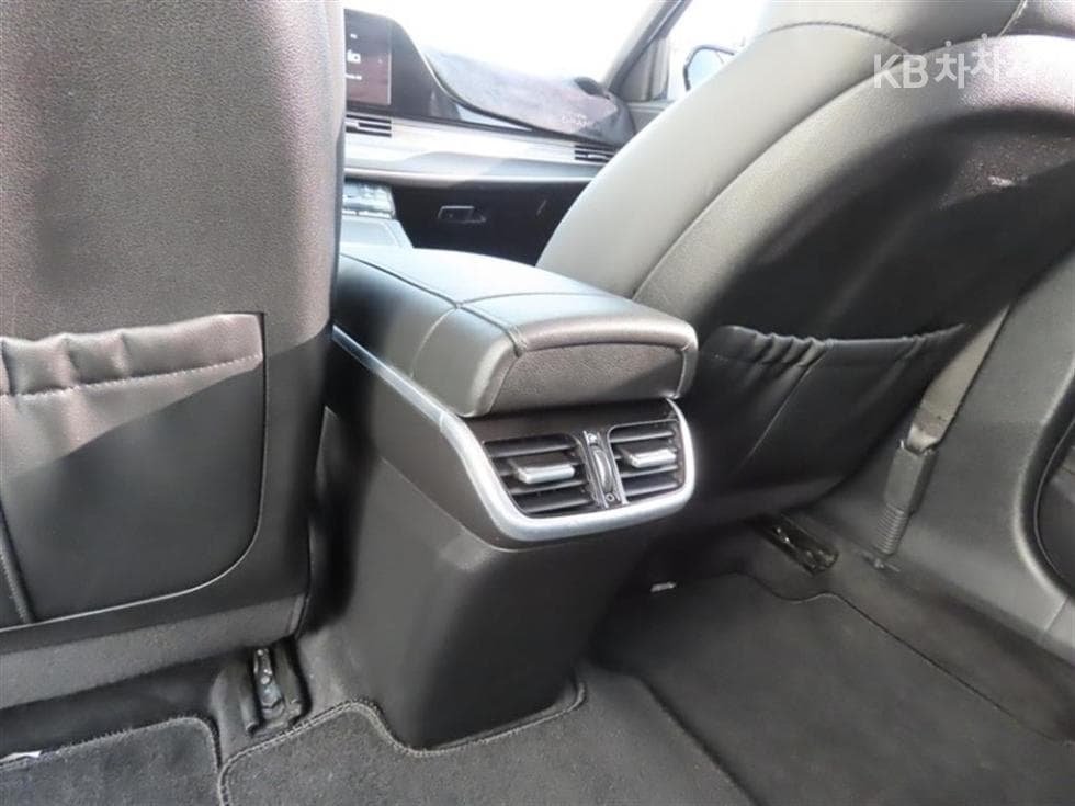 Хюндай The New (фейслифт) Grandeur (Azera)2.5 Premium 초이스 - 9