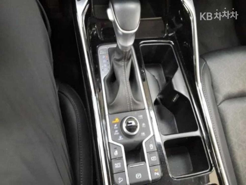 Киа Sorento 4-то поколение2.2 Дизел 4x4 Престиж - 8