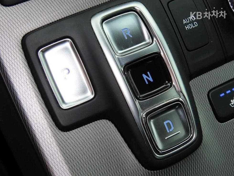 Hyundai Palisade3.8 Gasoline 7-seater (Limousine) Prestige - 11