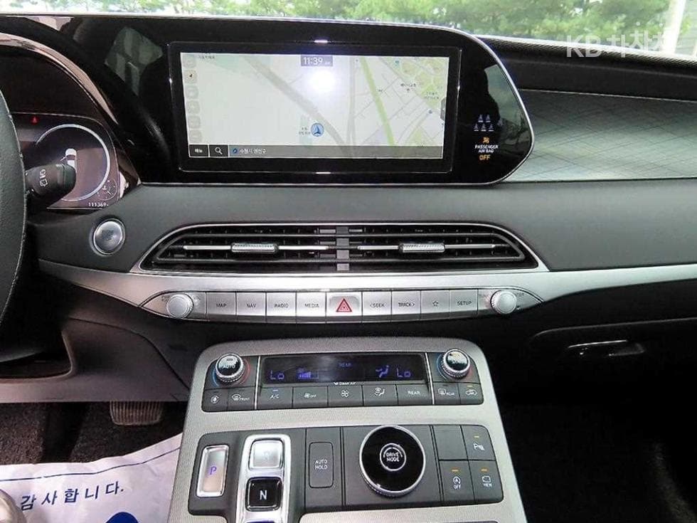 Hyundai Palisade3.8 Gasoline 7-seater (Limousine) Prestige - 14