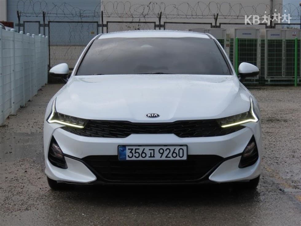 Kia K5 3rd Gen2.0 Gasoline Prestige - 2