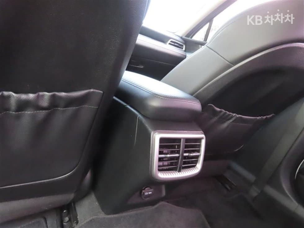 Kia K5 3rd Gen2.0 Gasoline Prestige - 11