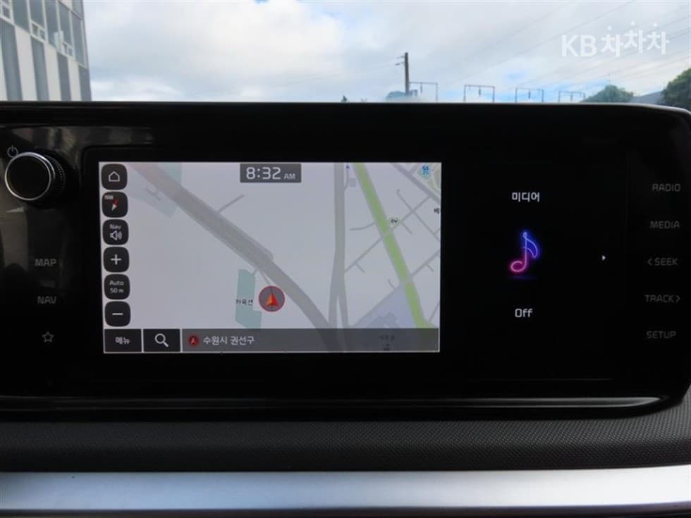 Kia K5 3rd Gen2.0 Gasoline Prestige - 14