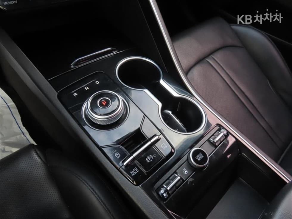 Kia K5 3rd Gen2.0 Gasoline Prestige - 17