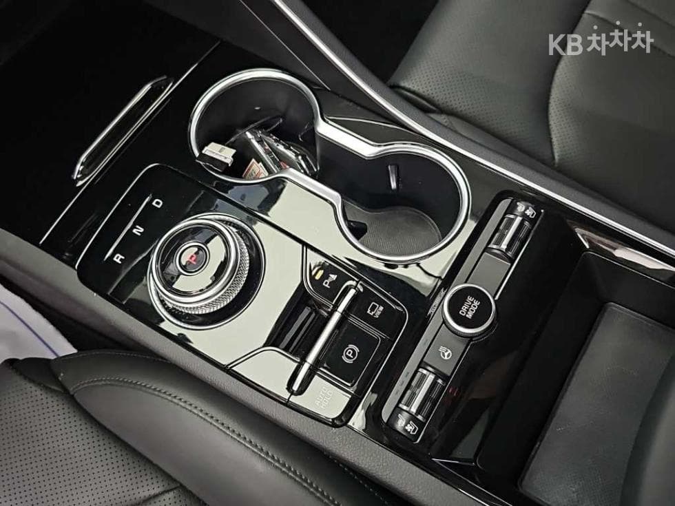 Киа K5 3-토 поколение2.0 LPI Престиж - 8