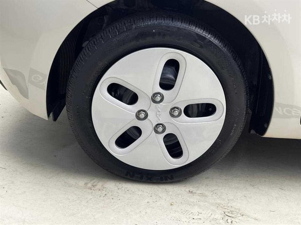 Kia The New (facelift) Ray (van)1.0 Gasoline Prestige - 20