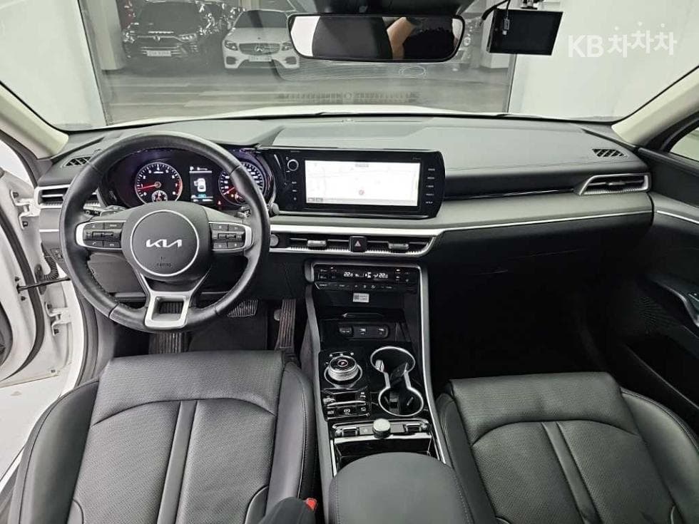 Kia K5 3rd Gen2.0 Gasoline Prestige - 7