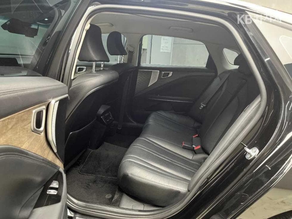 Kia K83.5 LPG Rental car Trendy - 6