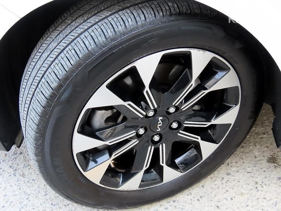 Kia Carnival 4th generationG3.5 GDI 9-seater Signature - 20
