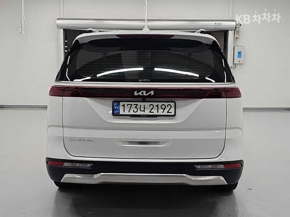 Kia Carnival 4th generationD2.2 7-seater (Limousine) Signature - 4