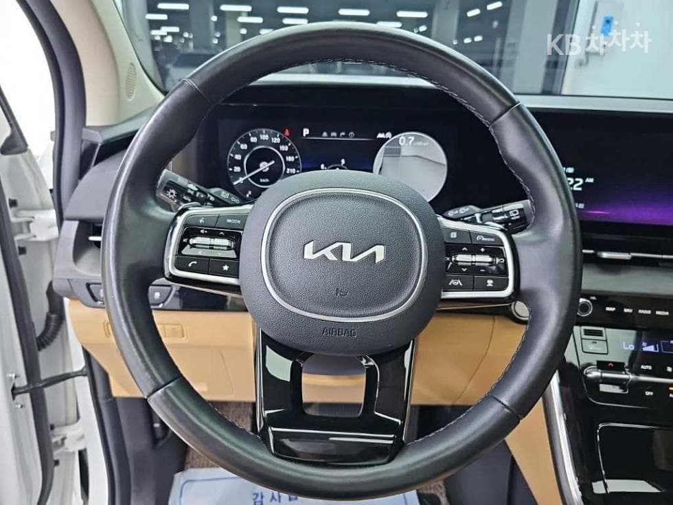Kia Carnival 4th generationD2.2 7-seater (Limousine) Signature - 9