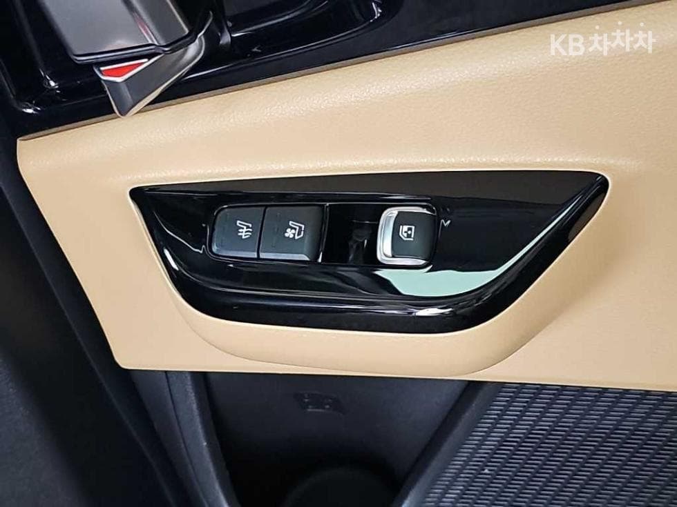 Kia Carnival 4th generationD2.2 7-seater (Limousine) Signature - 14