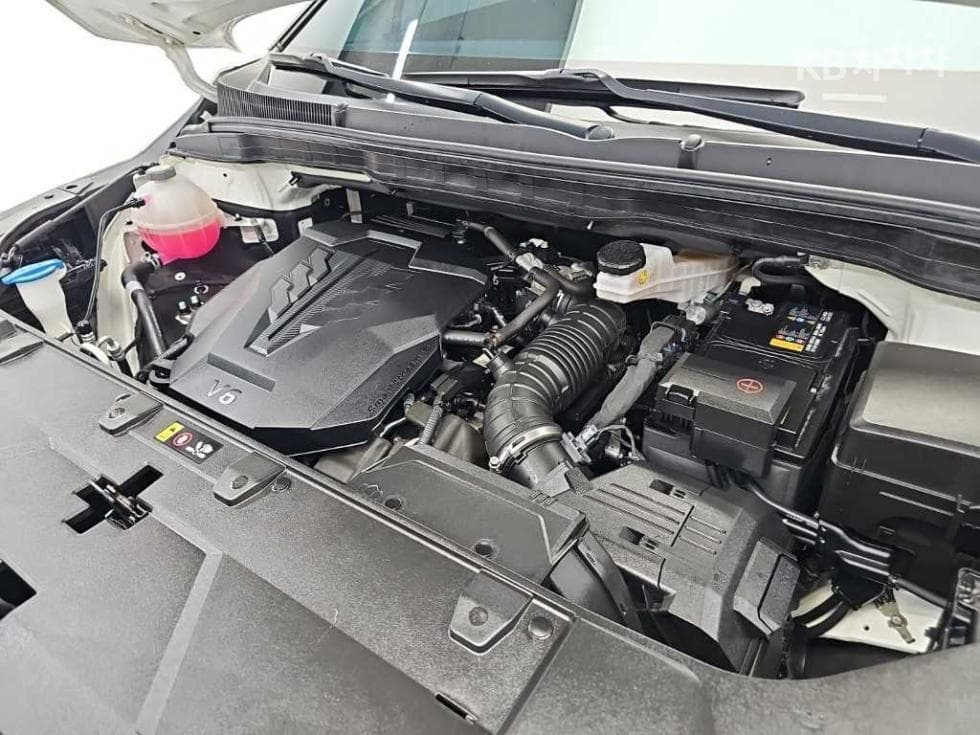 Kia Carnival 4th generationG3.5 GDI 9-seater Noblesse - 5