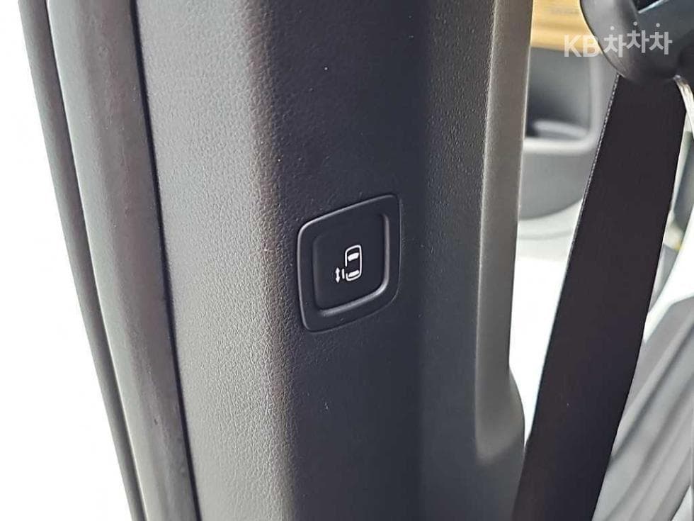 Kia Carnival 4th generationG3.5 GDI 9-seater Noblesse - 16
