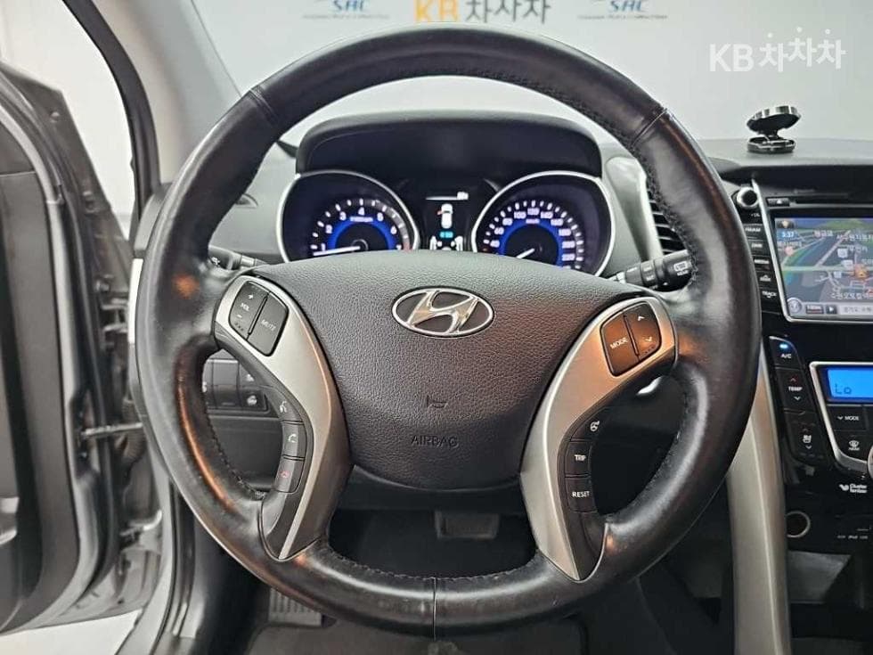 Хюндай i30(신형)1.6 GDI PYL - 9