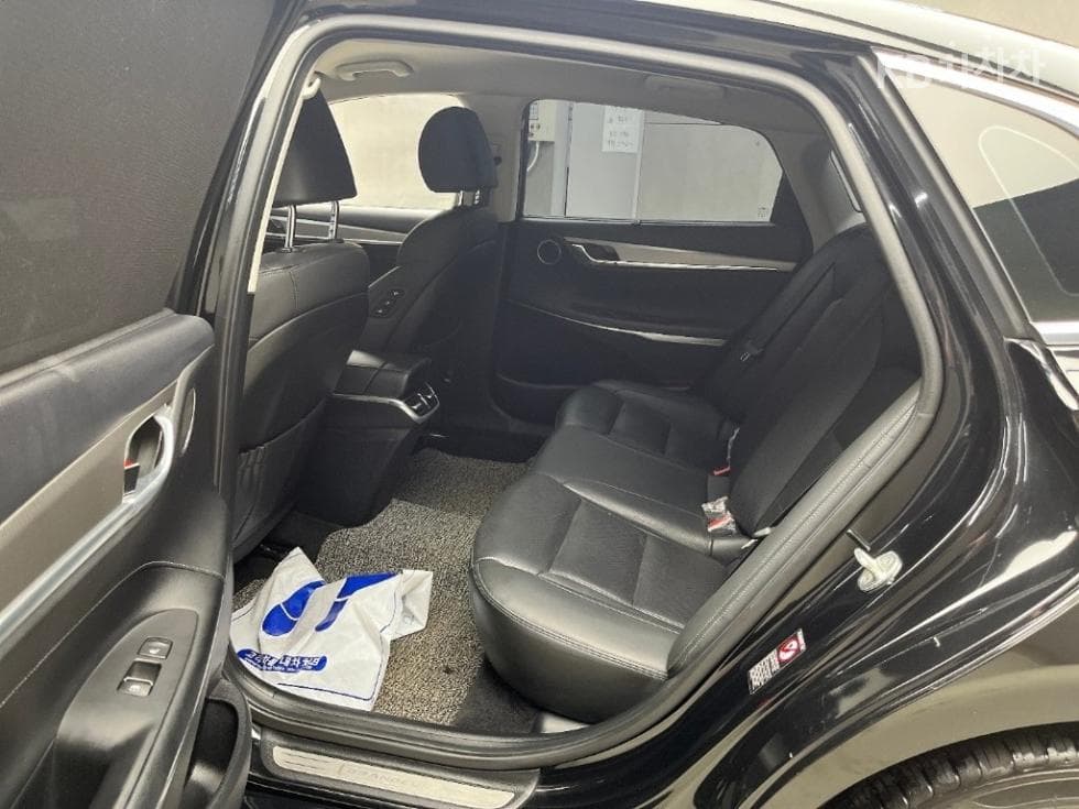 Hyundai The New (facelift) Grandeur (Azera)LPi 3.0 Rental car Exclusive - 6