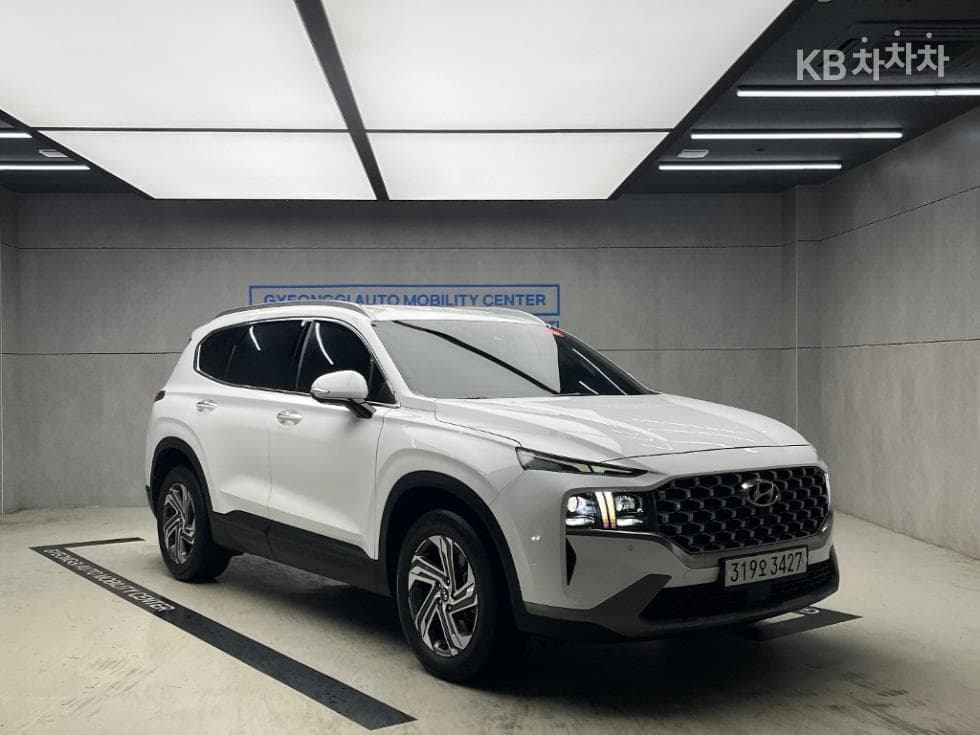 Hyundai The New (facelift) Santa Fe TM Gasoline 2.5T 2WD Prestige - Image 1