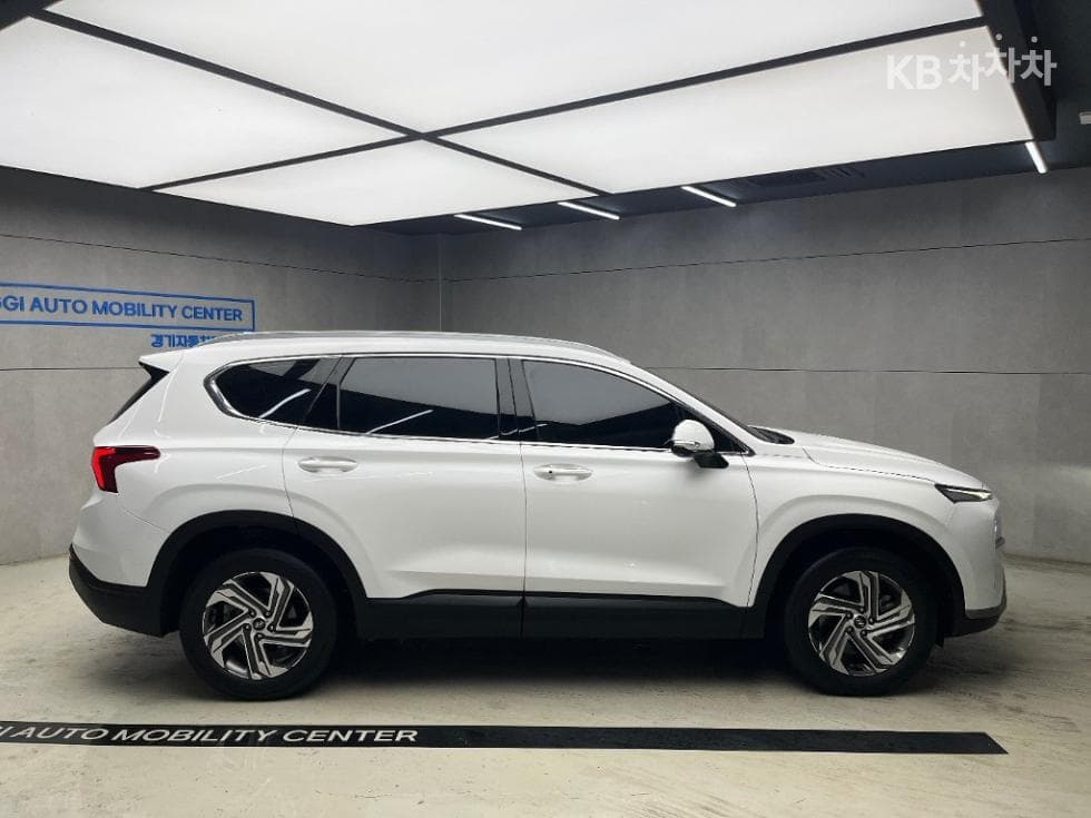 Hyundai The New (facelift) Santa Fe TMGasoline 2.5T 2WD Prestige - 2