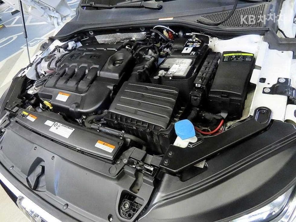 Volkswagen Arteon2.0 Турбо Дизел Инжекция Elegance Prestige - 19