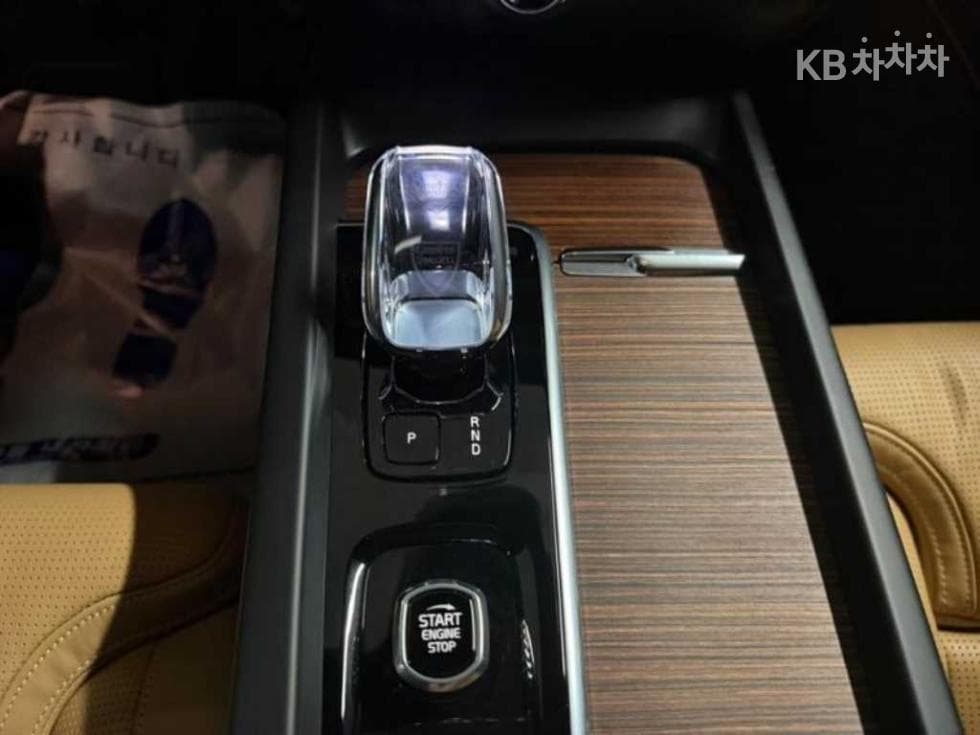 Volvo S60 3-토 поколение2.0 B5 Ultra Bright - 12