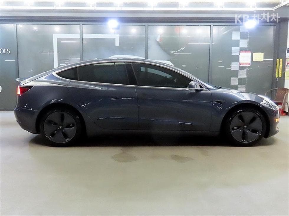 테슬라 Model 3Long Range - 3