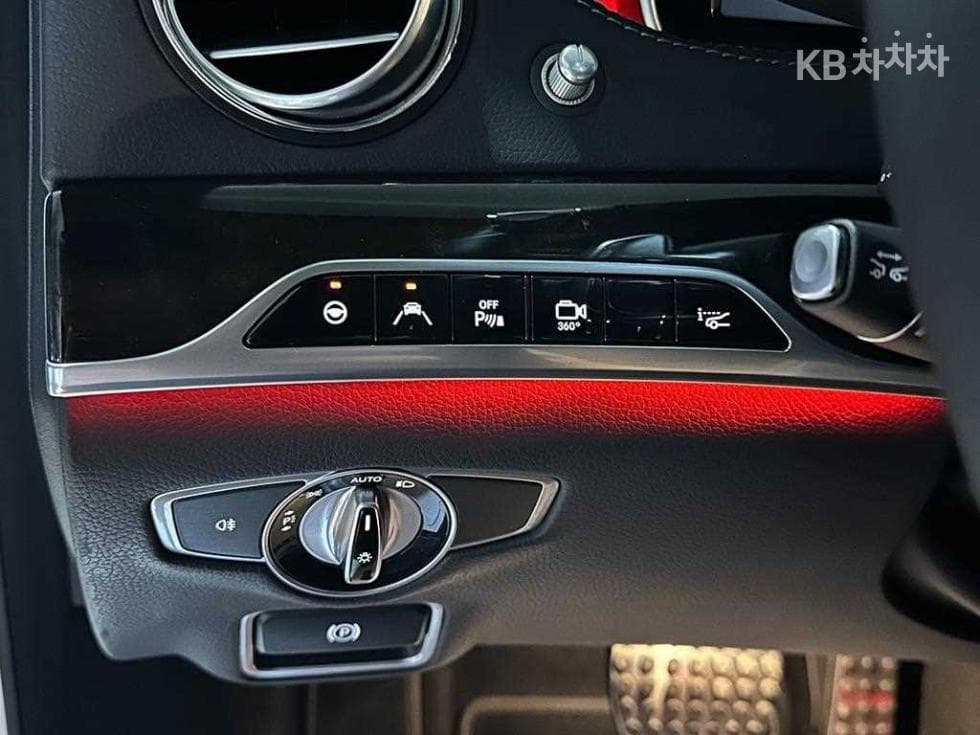 Mercedes-Benz Нов S-КласS350 d 4MATIC W222 - 15