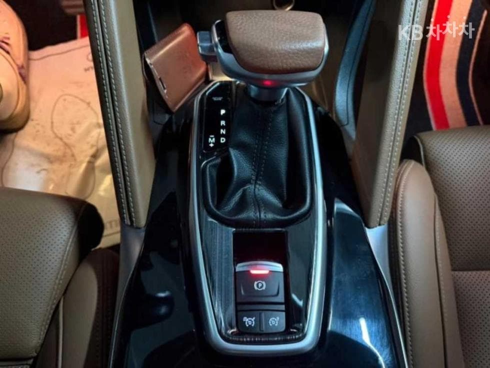 Рено Корея The New (фейслифт) QM62.0 GDe 2WD RE Signature - 12