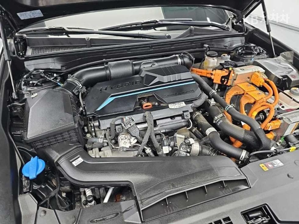 Hyundai The All New Grandeur (Azera) Hybrid1.6 Turbo Gasoline Exclusive - 5