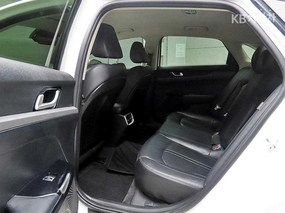 Kia K5 3rd Gen2.0 LPI Rent-car Standard - 6