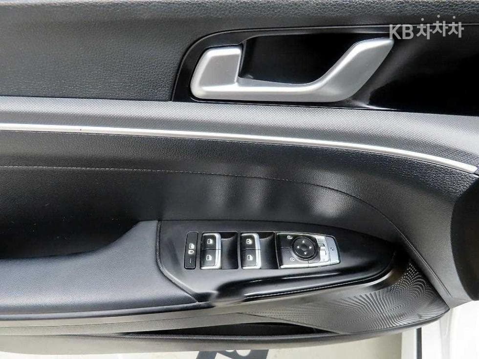 Kia K5 3rd Gen2.0 LPI Rent-car Standard - 11