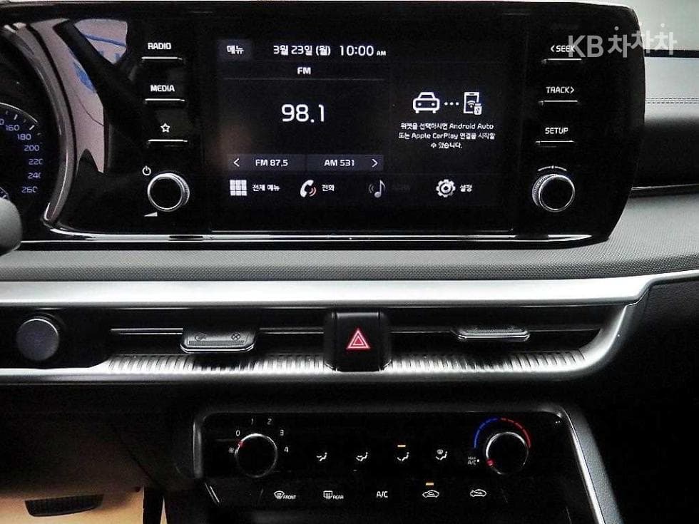 Kia K5 3rd Gen2.0 LPI Rent-car Standard - 14