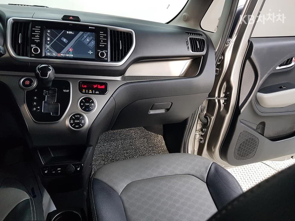 Kia The New (facelift) Ray (van)1.0 Gasoline Prestige - 10