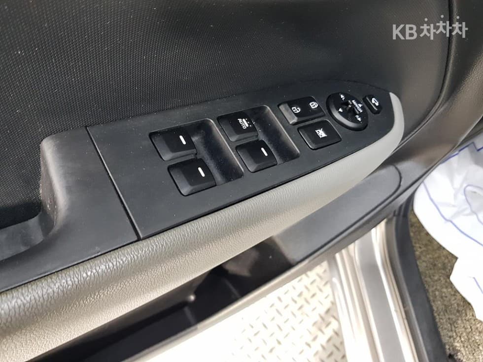Kia The New (facelift) Ray (van)1.0 Gasoline Prestige - 12