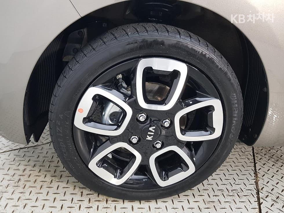 Kia The New (facelift) Ray (van)1.0 Gasoline Prestige - 20