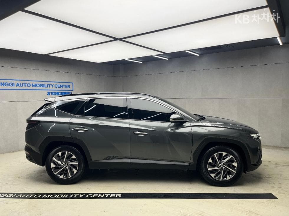 Hyundai The All New Tucson Hybrid(NX (Lexus SUV)4)1.6T HEV Inspiration - 2
