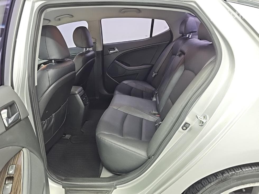 Kia The New (facelift) K5Trendy - 12