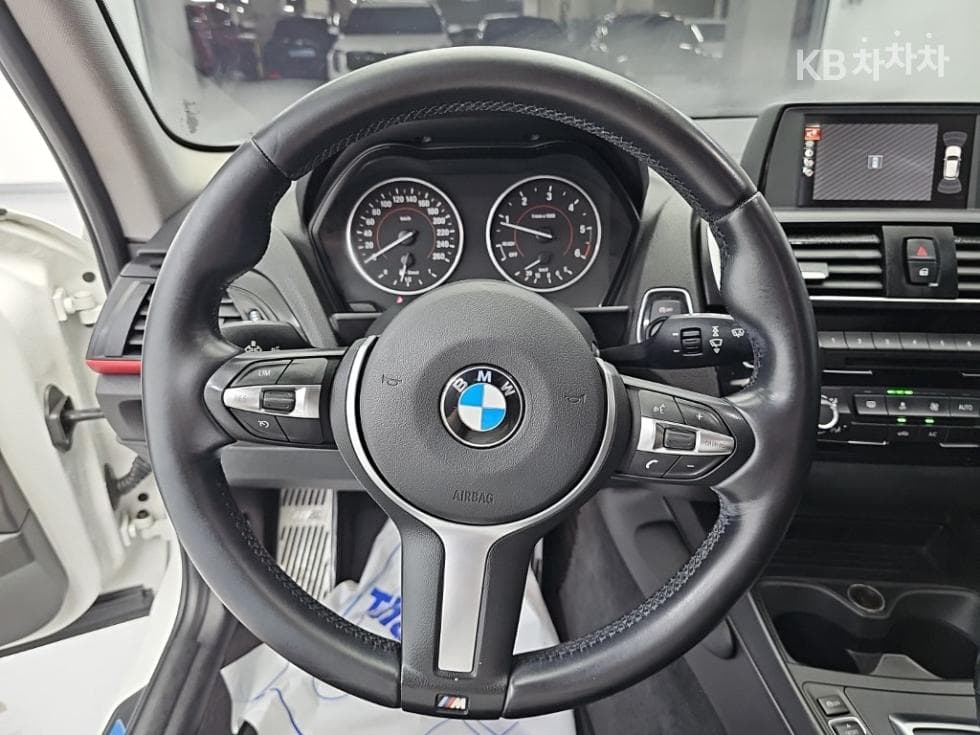 BMW New1시리즈118d 스포츠 라Seater F20 - 9