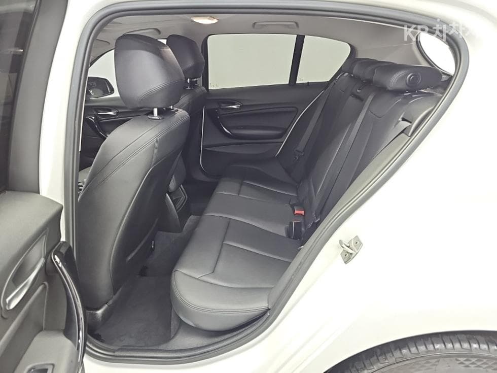 BMW New1시리즈118d 스포츠 라Seater F20 - 12