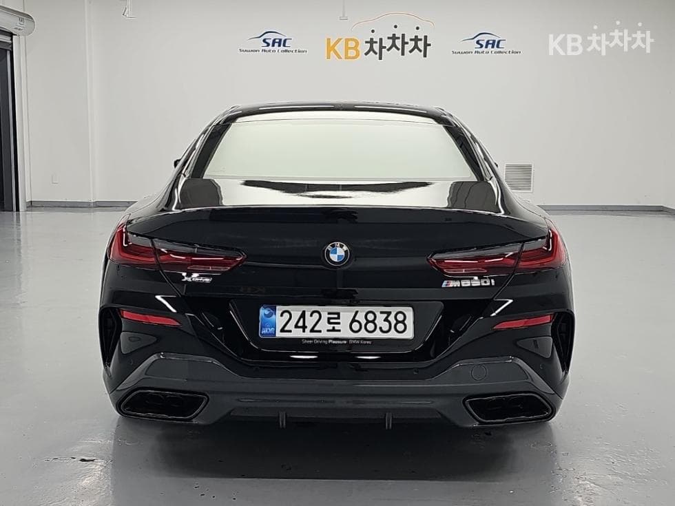 BMW 8시리즈 (G15)M850i xDrive Gran Coupe Standard - 3
