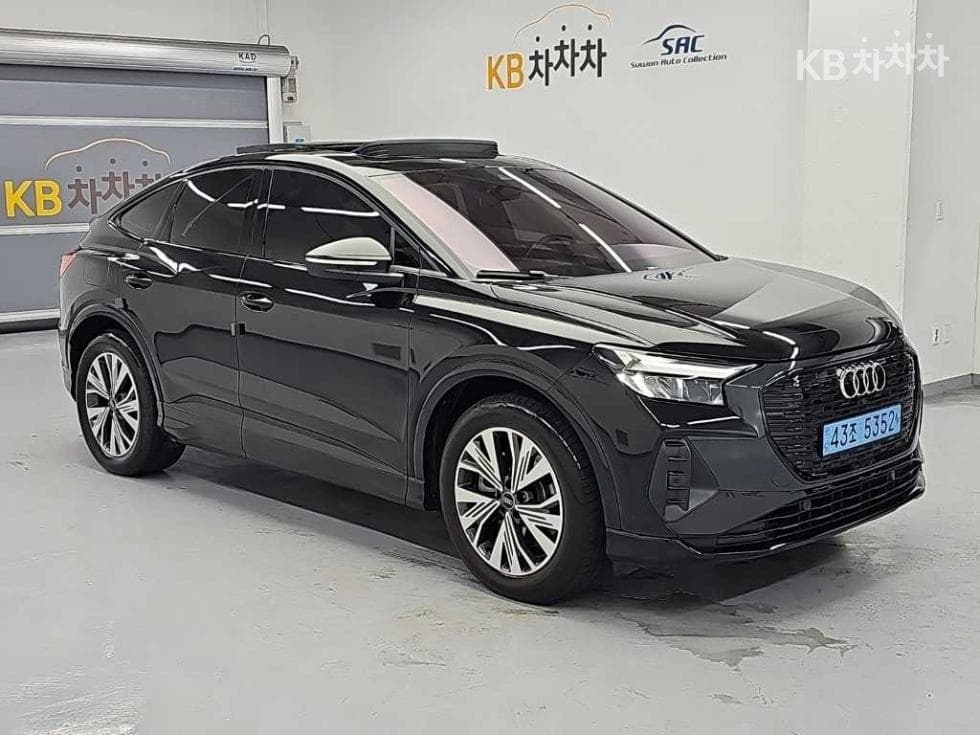 Ауди Q4 e-tron40 Sportback Premium - 4